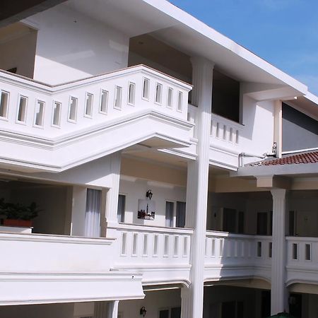 Ramayana Hotel Makasar Exteriér fotografie