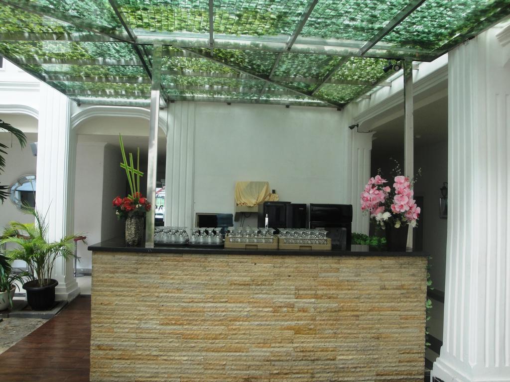 Ramayana Hotel Makasar Exteriér fotografie