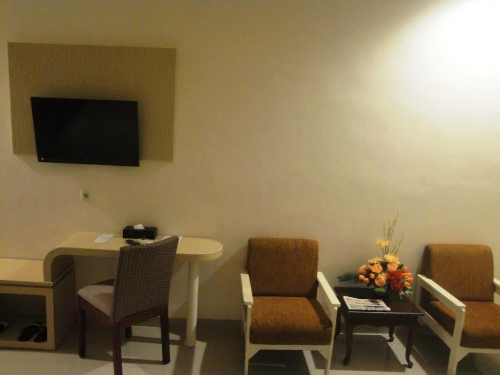 Ramayana Hotel Makasar Exteriér fotografie