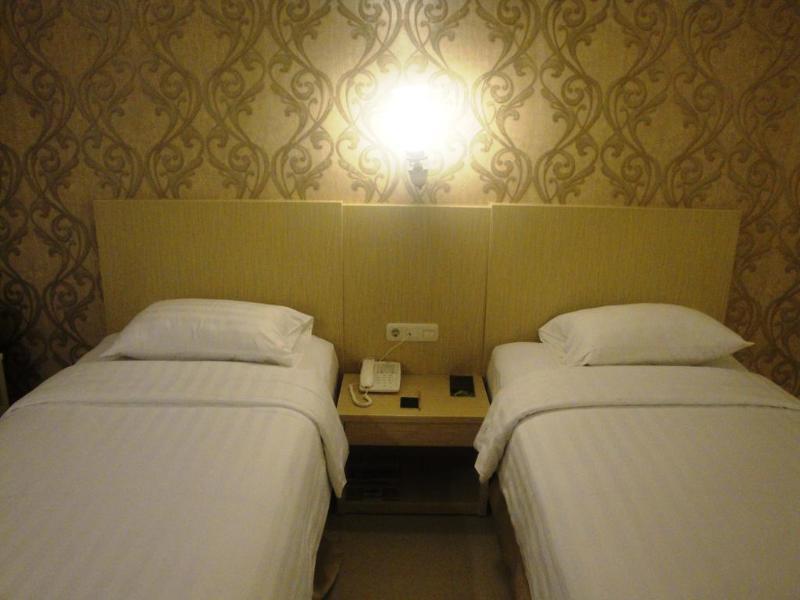 Ramayana Hotel Makasar Exteriér fotografie