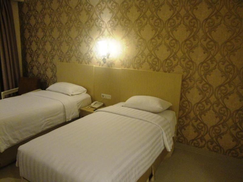 Ramayana Hotel Makasar Exteriér fotografie